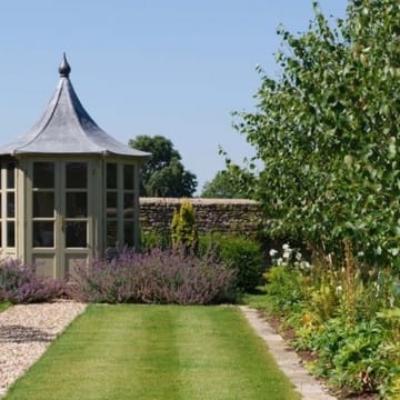 Lavenham Summerhouse 2400